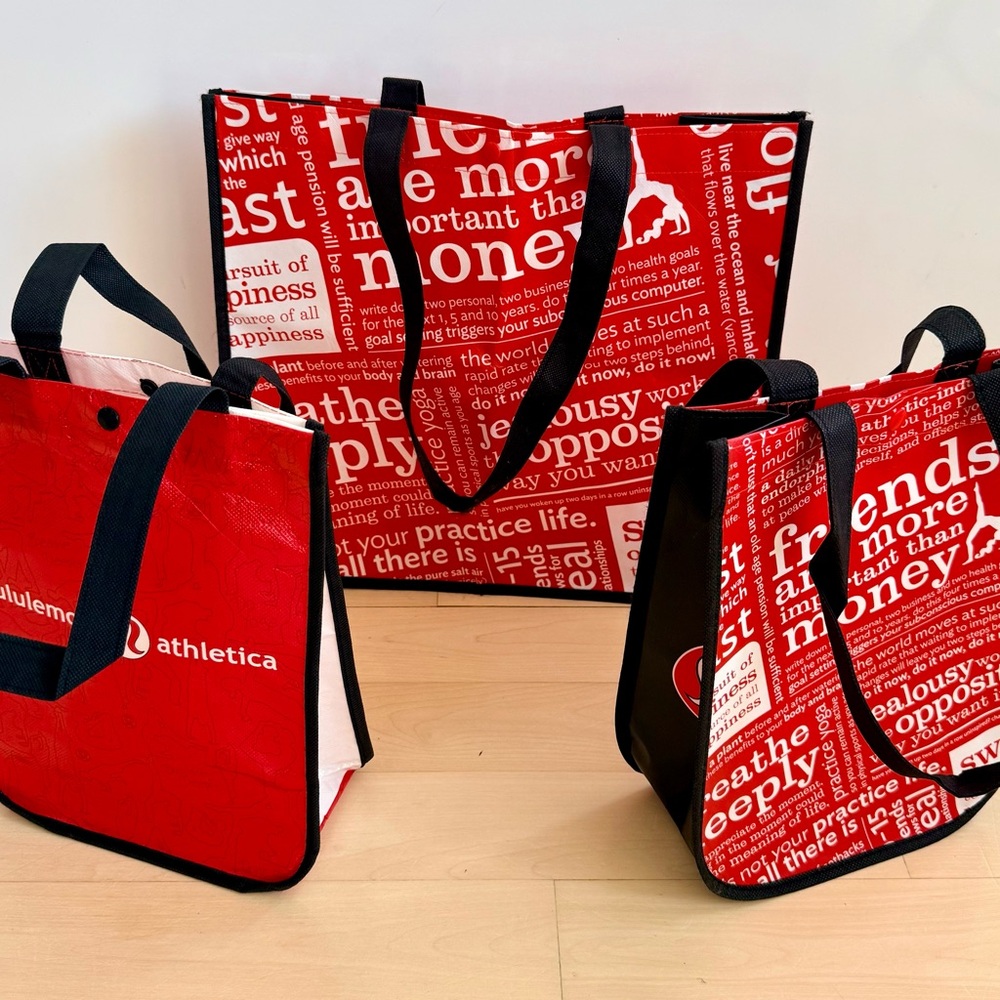 Lululemon Reusable bundle of 3 shopping Bags 1 large 2 small